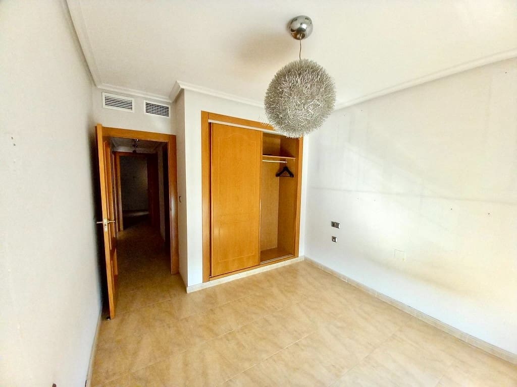 3 soveværelse Lejlighed til salg i Almoradi - € 139.000 (Ref: 9976319)