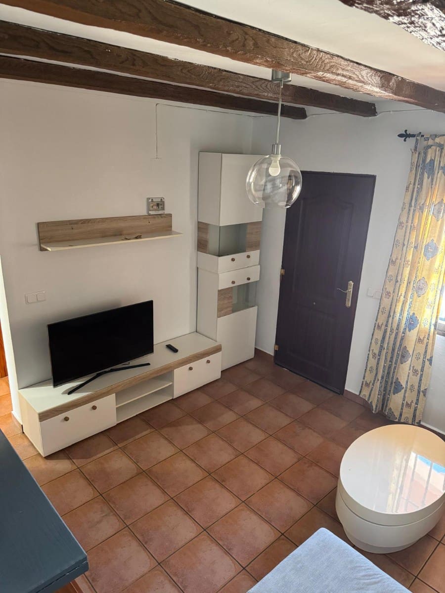 4 makuuhuone Omakotitalo myytävänä paikassa San Fulgencio - 192 000 € (Ref: 9983939)