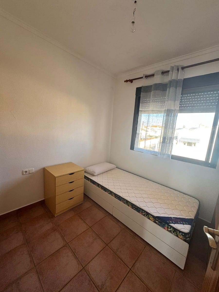4 makuuhuone Omakotitalo myytävänä paikassa San Fulgencio - 192 000 € (Ref: 9983939)