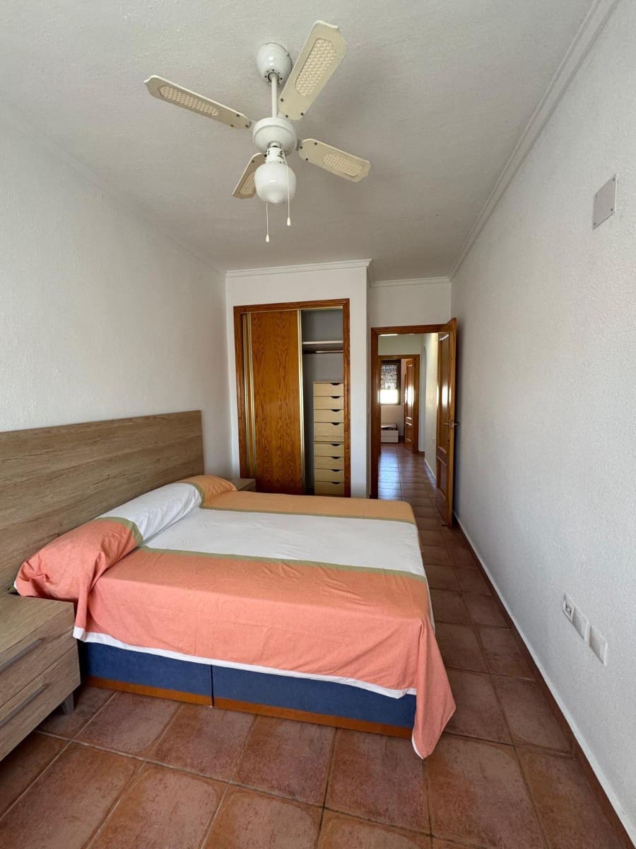 4 makuuhuone Omakotitalo myytävänä paikassa San Fulgencio - 192 000 € (Ref: 9983939)