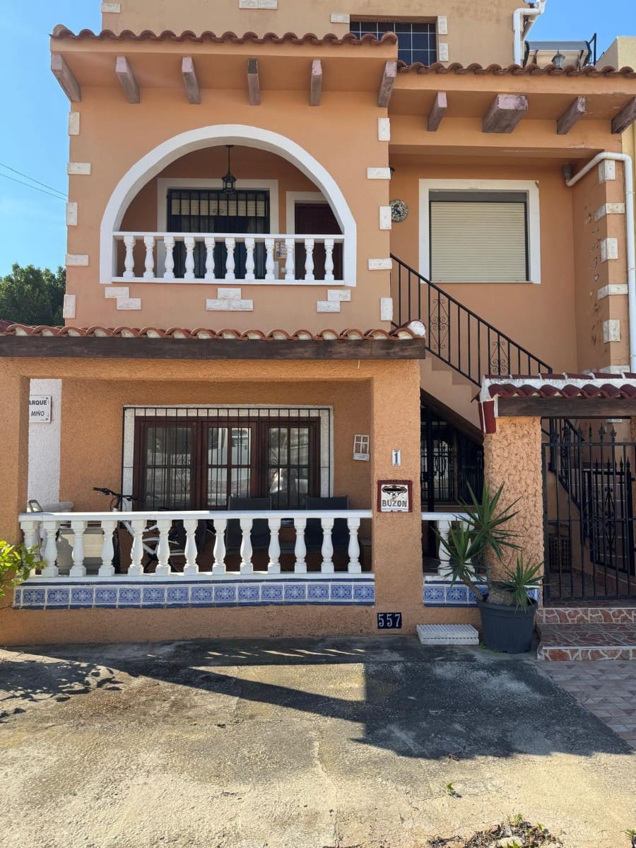 4 makuuhuone Omakotitalo myytävänä paikassa San Fulgencio - 192 000 € (Ref: 9983939)