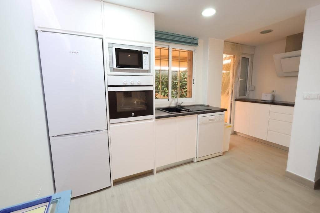 3 Zimmer Strandapartment zu verkaufen in Campoamor mit Pool Garage - 305.000 € (Ref: 9984395)