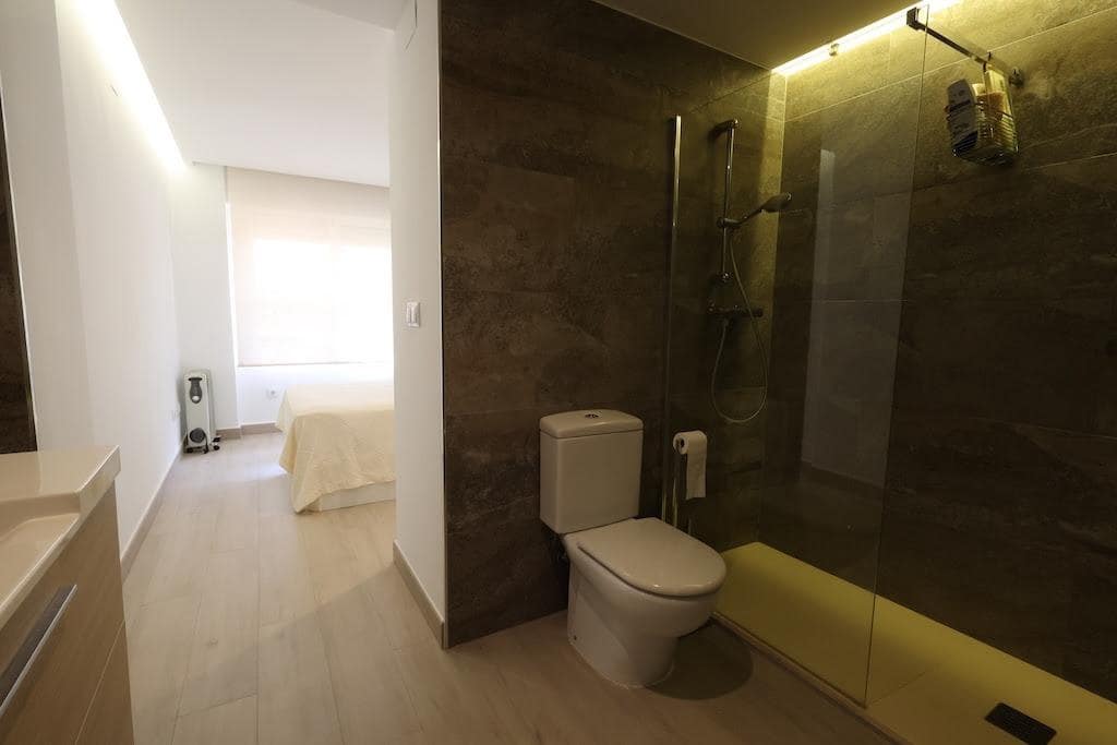 3 Zimmer Strandapartment zu verkaufen in Campoamor mit Pool Garage - 305.000 € (Ref: 9984395)