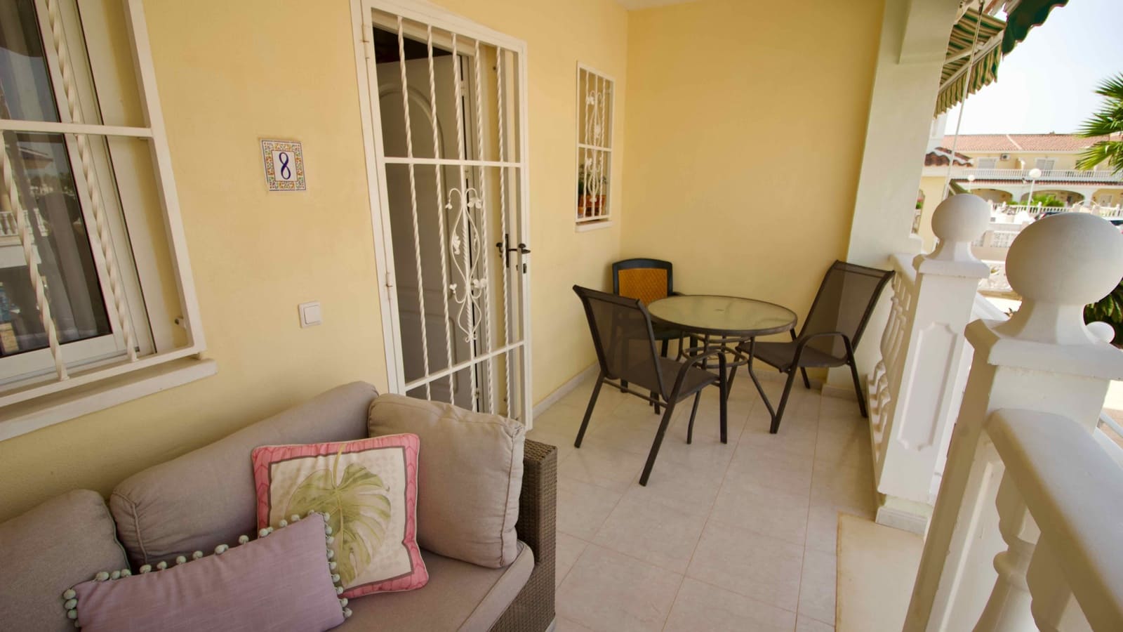 3 soveværelse Byhus til salg i Ciudad Quesada med swimmingpool - € 249.000 (Ref: 9984505)