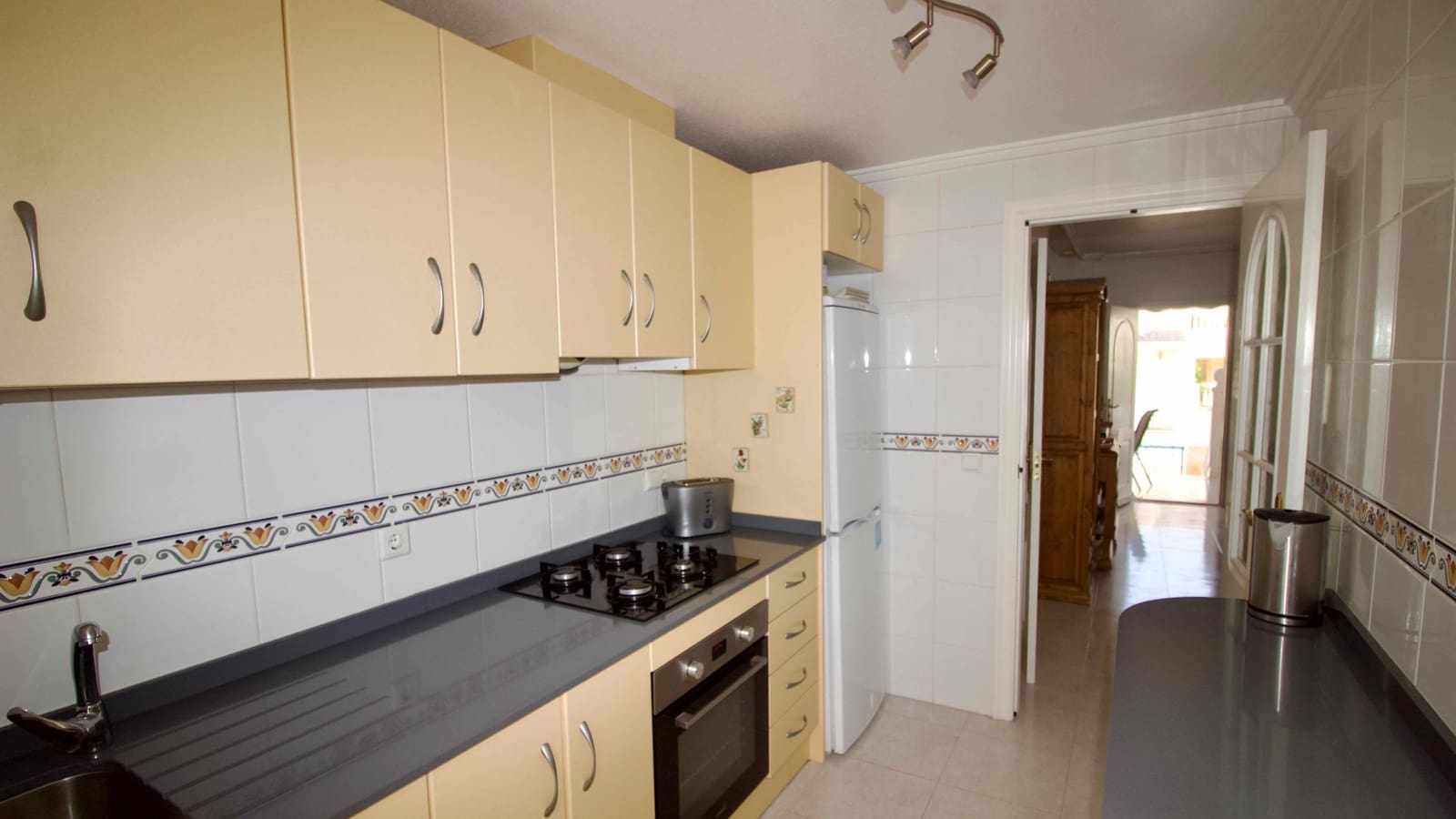 3 soveværelse Byhus til salg i Ciudad Quesada med swimmingpool - € 249.000 (Ref: 9984505)