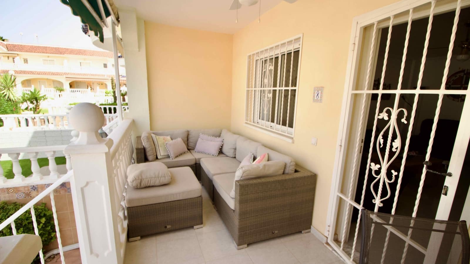 3 soveværelse Byhus til salg i Ciudad Quesada med swimmingpool - € 249.000 (Ref: 9984505)