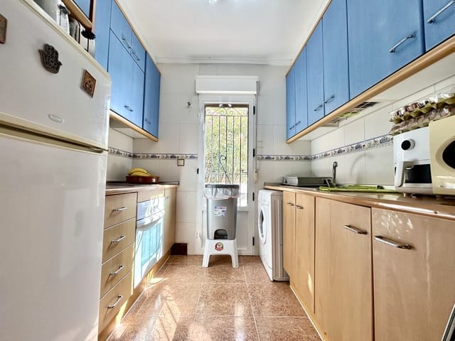 3 soverom Hus til salgs i Los Altos med svømmebasseng garasje - € 209 000 (Ref: 9986581)