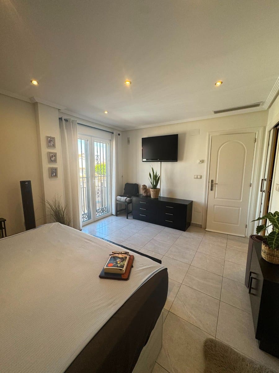 4 camera da letto Villa in vendita in San Fulgencio con piscina garage - 465.000 € (Rif: 9993824)