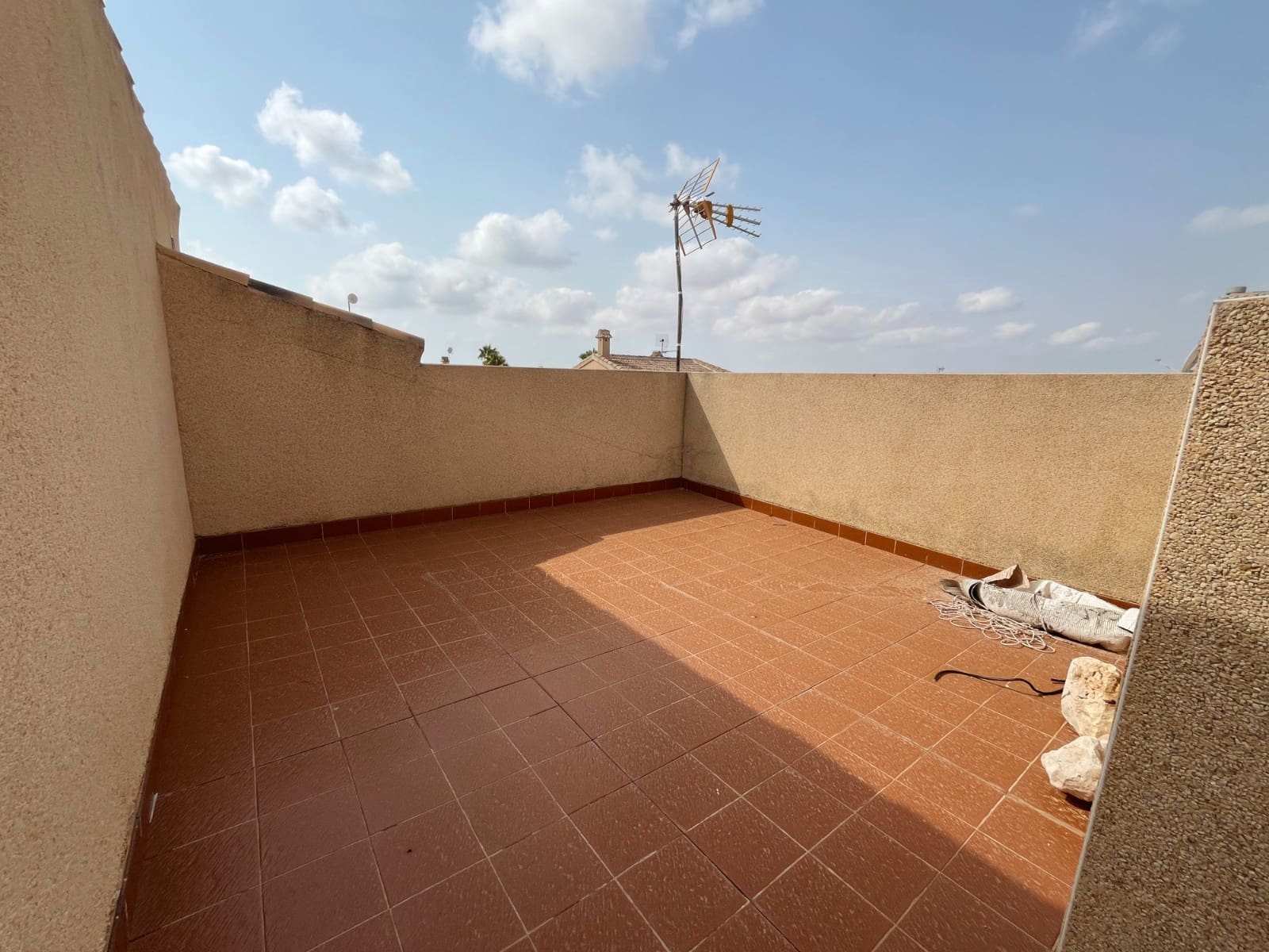 2 slaapkamer Villa te koop in Ciudad Quesada met zwembad - € 249.000 (Ref: 9993825)