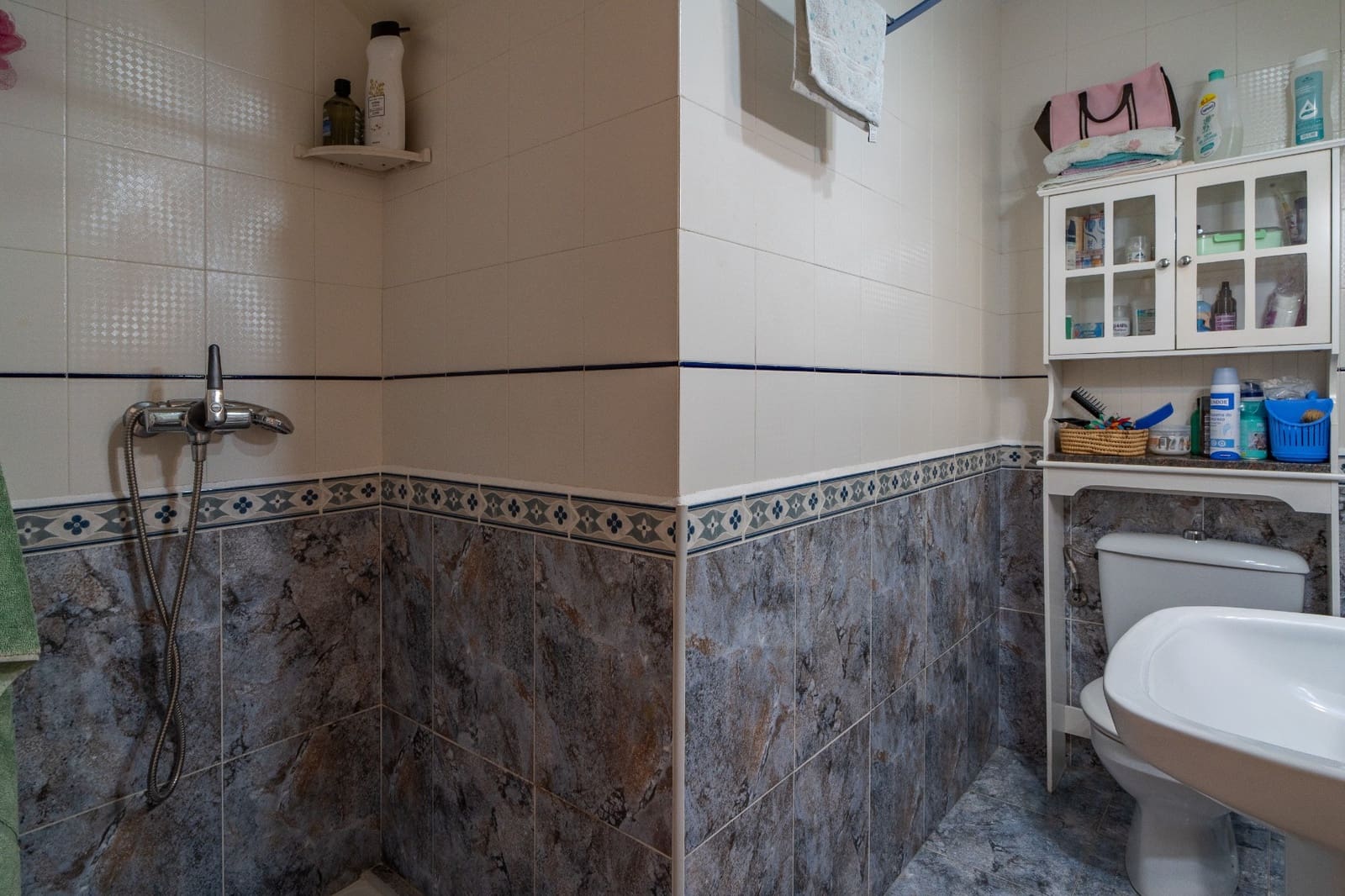 4 sypialnia Dom na sprzedaż w Torrevieja z basenem garażem - 320 000 € (Ref: 9996723)