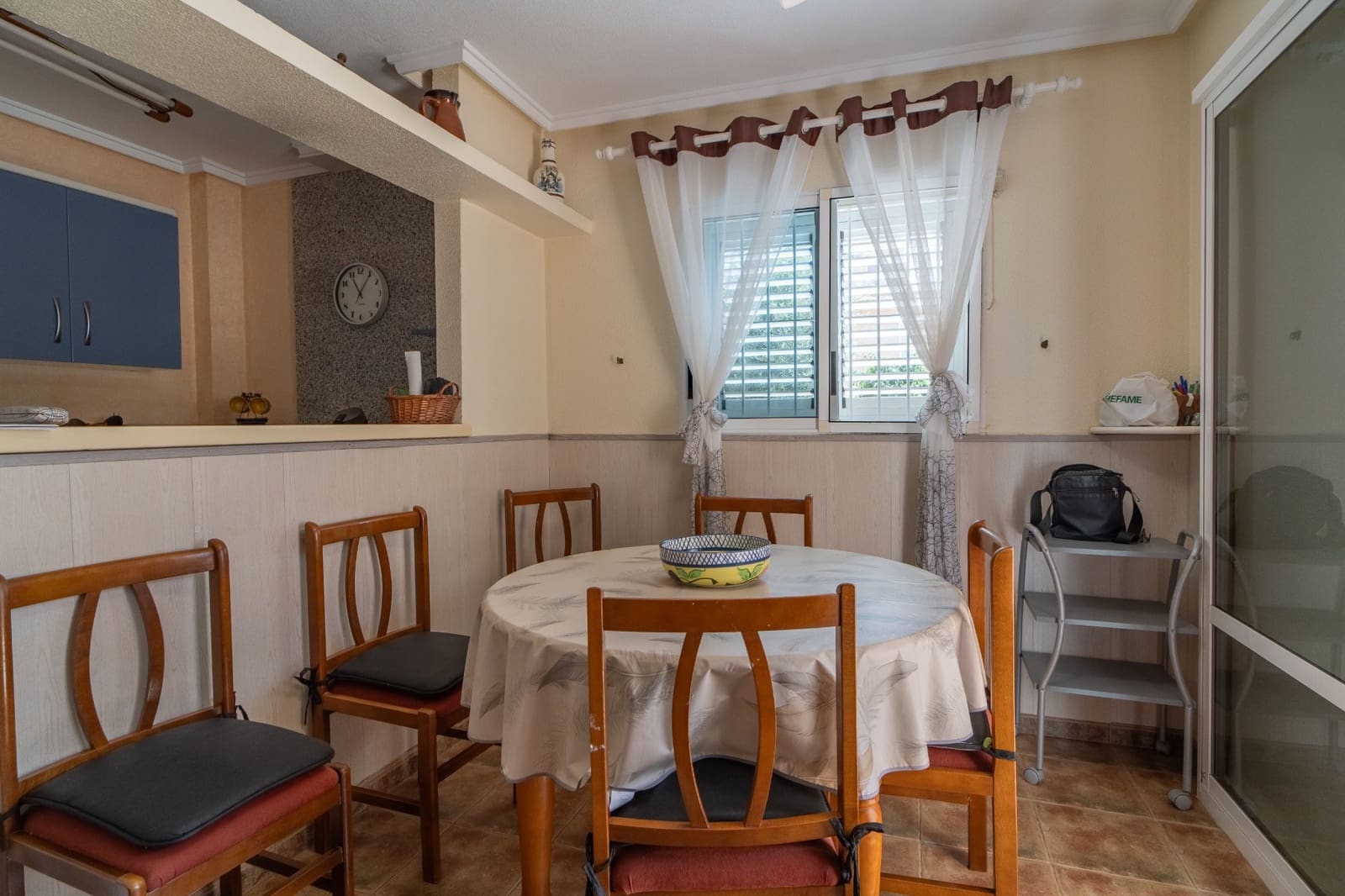 4 sypialnia Dom na sprzedaż w Torrevieja z basenem garażem - 320 000 € (Ref: 9996723)