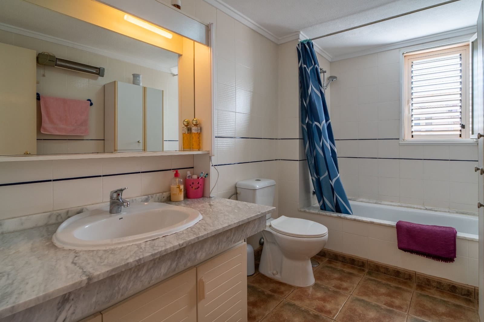 4 sypialnia Dom na sprzedaż w Torrevieja z basenem garażem - 320 000 € (Ref: 9996723)
