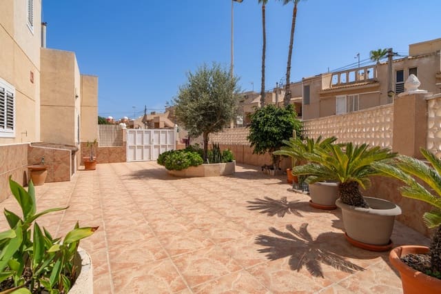 4 sypialnia Dom na sprzedaż w Los Frutales, Torrevieja z basenem garażem - 320 000 € (Ref: 9996723)