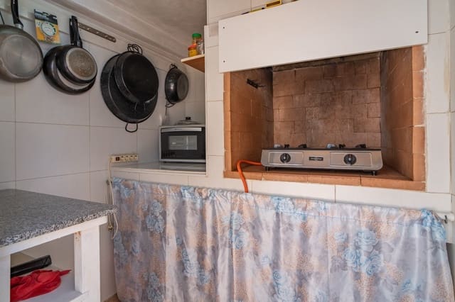4 sypialnia Dom na sprzedaż w Los Frutales, Torrevieja z basenem garażem - 320 000 € (Ref: 9996723)