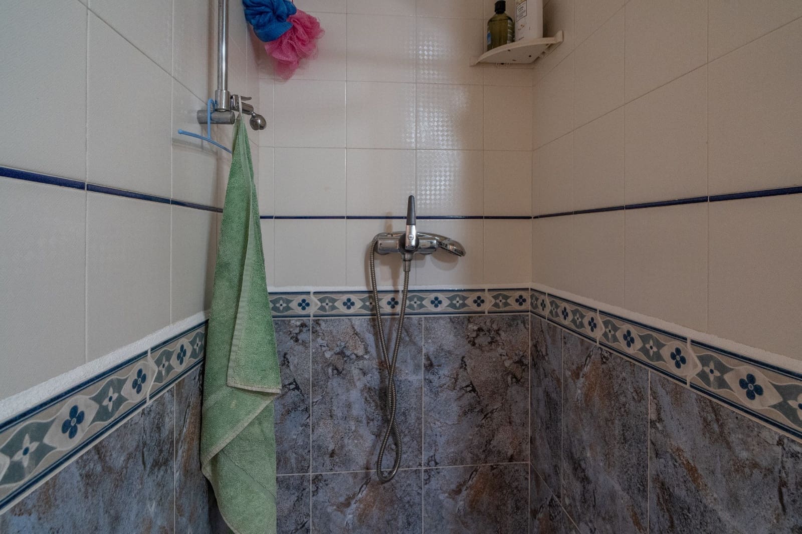4 sypialnia Dom na sprzedaż w Torrevieja z basenem garażem - 320 000 € (Ref: 9996723)
