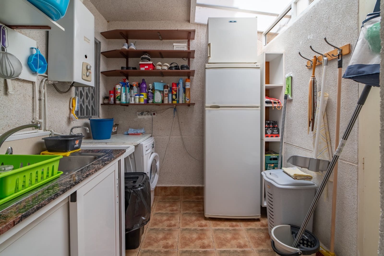 4 sypialnia Dom na sprzedaż w Torrevieja z basenem garażem - 320 000 € (Ref: 9996723)