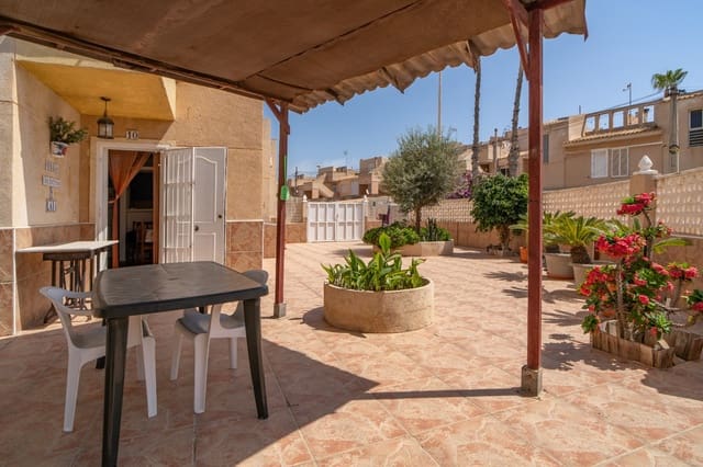 4 sypialnia Dom na sprzedaż w Los Frutales, Torrevieja z basenem garażem - 320 000 € (Ref: 9996723)