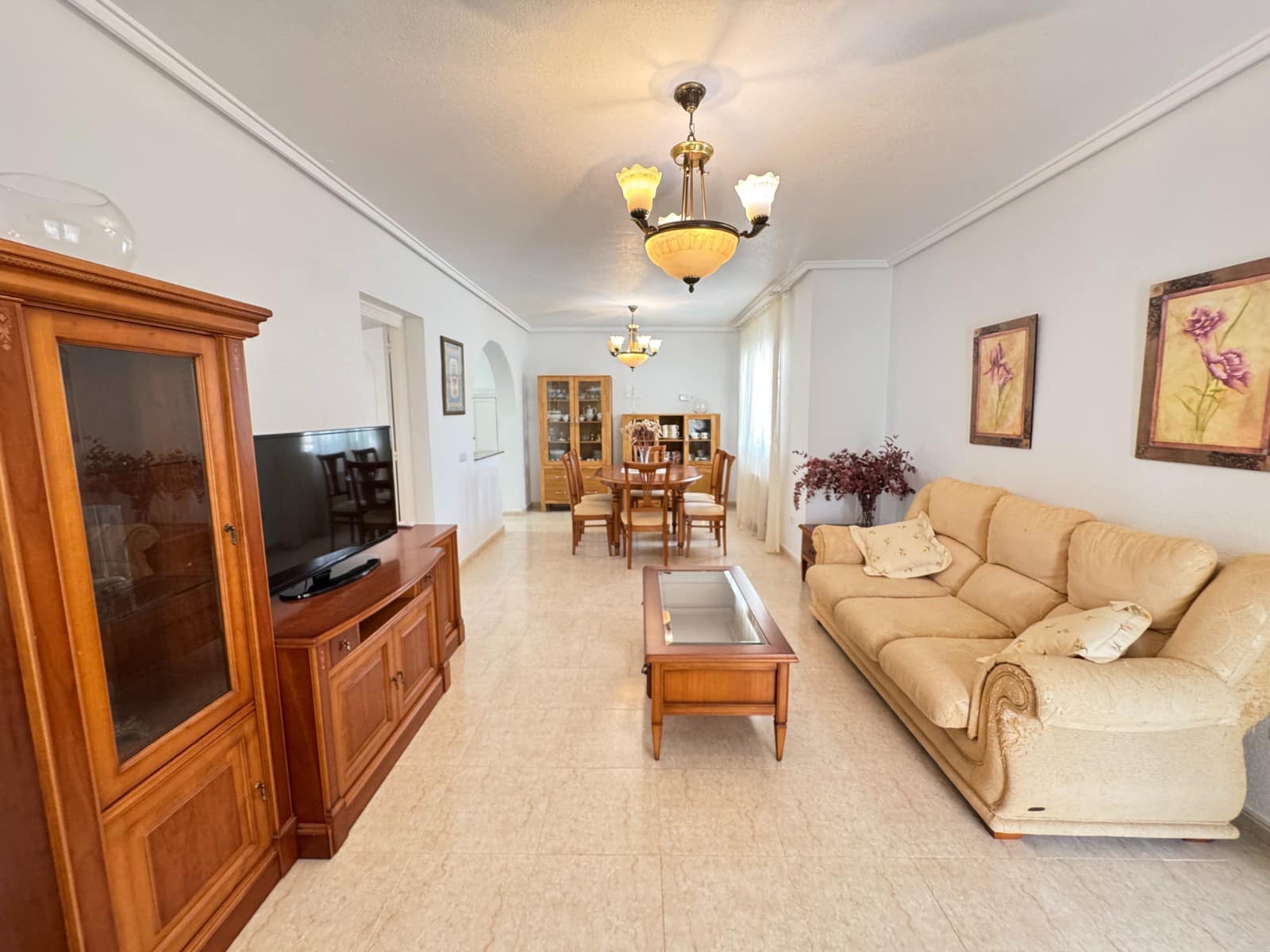3 sovrum Villa till salu i Ciudad Quesada med pool - 449 000 € (Ref: 9996726)