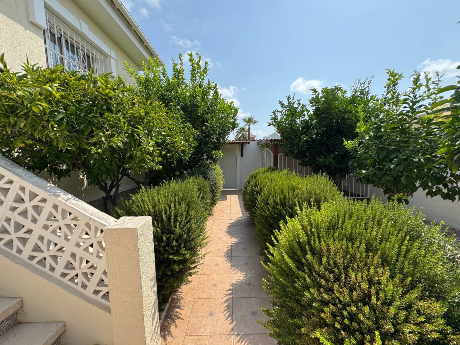 3 sovrum Villa till salu i Ciudad Quesada med pool - 449 000 € (Ref: 9996726)