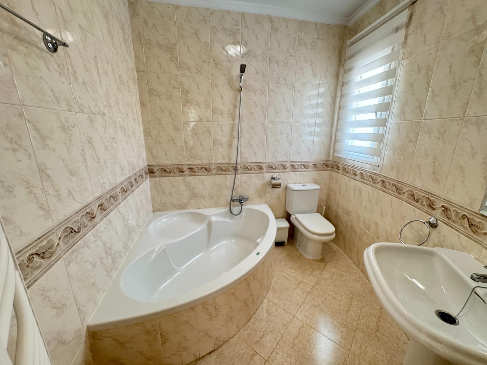 3 sovrum Villa till salu i Ciudad Quesada med pool - 449 000 € (Ref: 9996726)