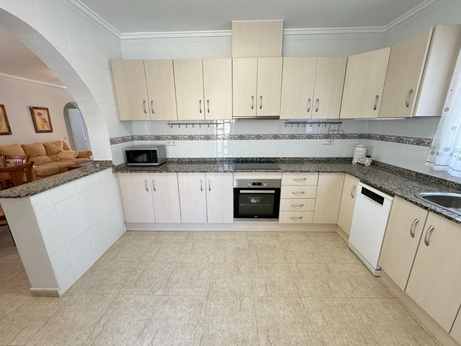 3 sovrum Villa till salu i Ciudad Quesada med pool - 449 000 € (Ref: 9996726)