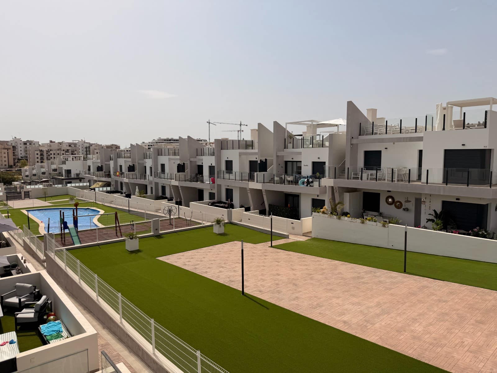 Ático de 3 habitaciones en San Miguel de Salinas en venta con piscina - 369.000 € (Ref: 9996734)