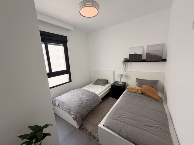Ático de 3 habitaciones en San Miguel de Salinas en venta con piscina - 369.000 € (Ref: 9996734)