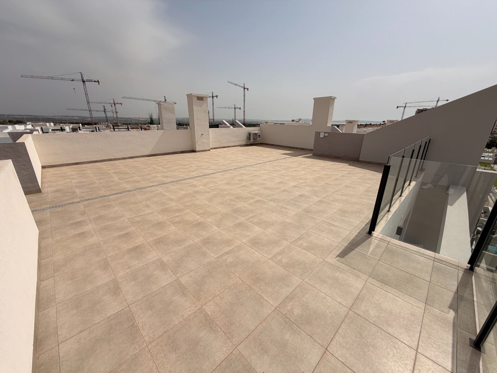 Ático de 3 habitaciones en San Miguel de Salinas en venta con piscina - 369.000 € (Ref: 9996734)