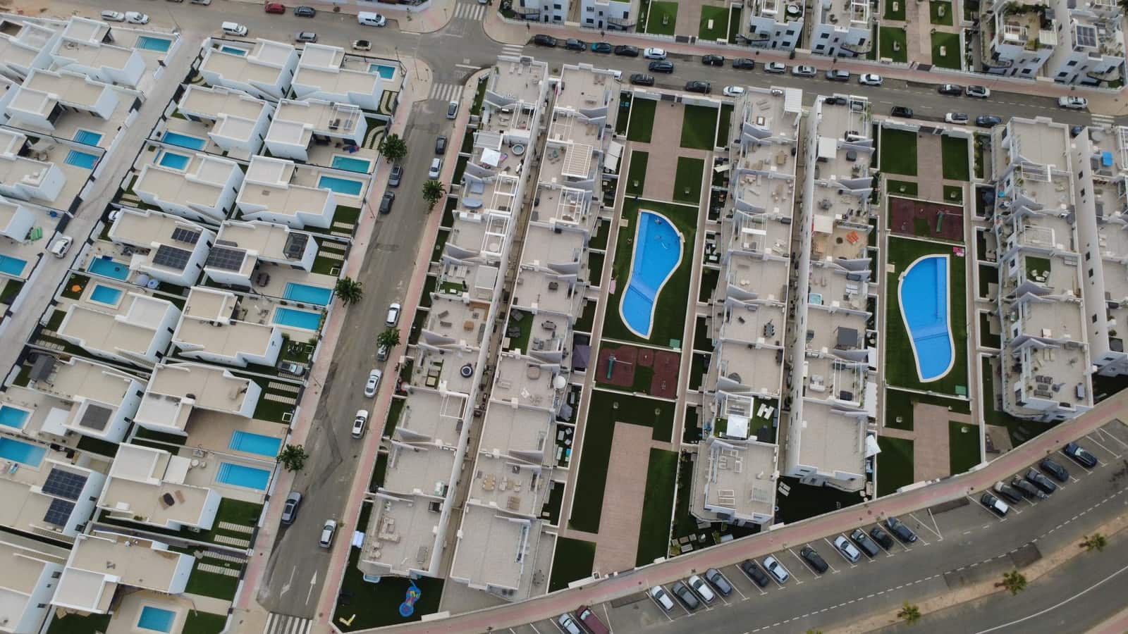 Ático de 3 habitaciones en San Miguel de Salinas en venta con piscina - 369.000 € (Ref: 9996734)