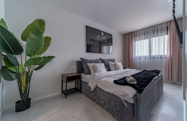 3 Zimmer Apartment zu verkaufen in Mil Palmeras, Pilar de la Horadada mit Pool Garage - 577.500 € (Ref: 9999964)