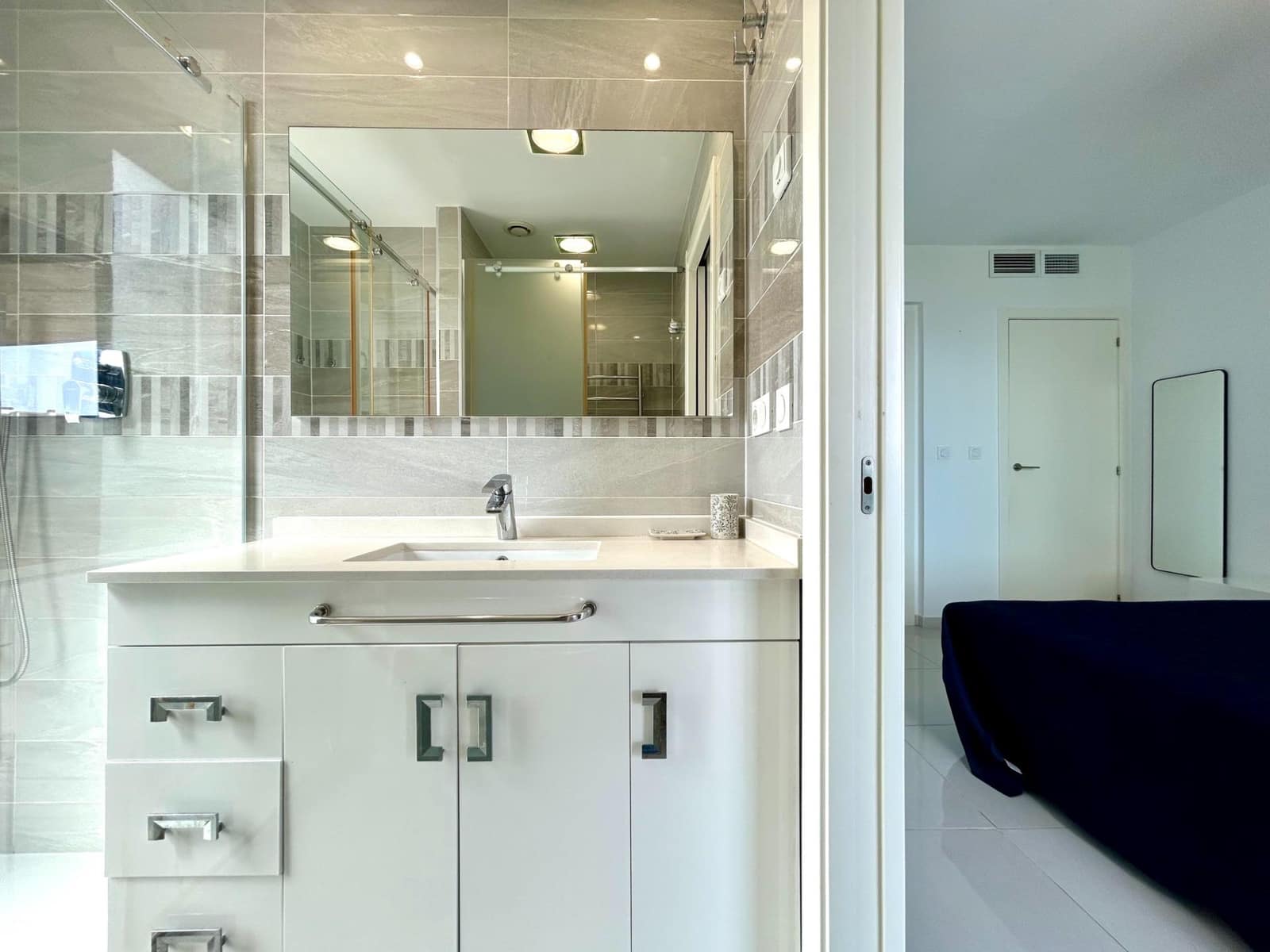 Apartamento de 3 habitaciones en Punta Prima en venta con piscina - 580.000 € (Ref: 10086700)