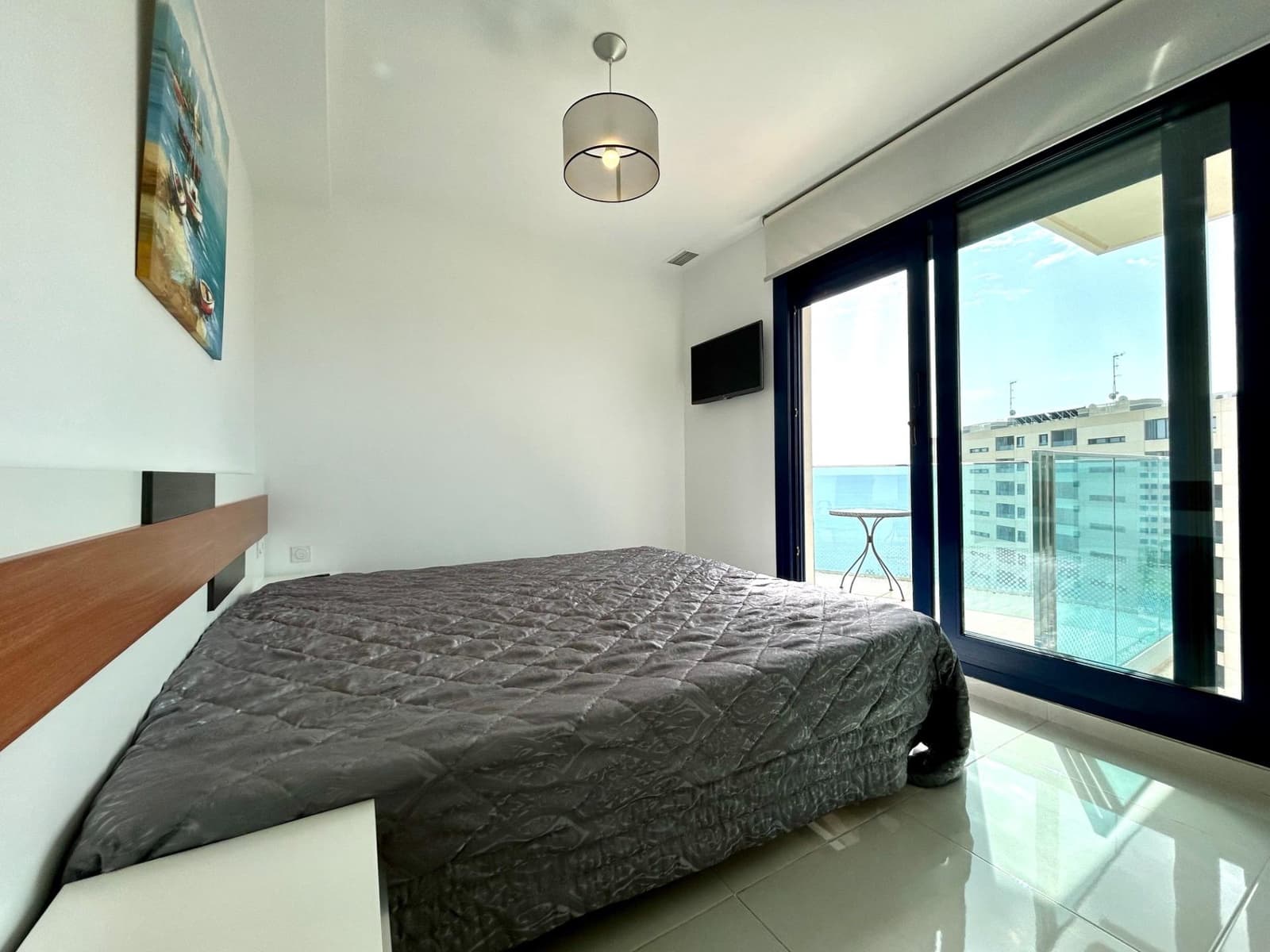 Apartamento de 3 habitaciones en Punta Prima en venta con piscina - 580.000 € (Ref: 10086700)