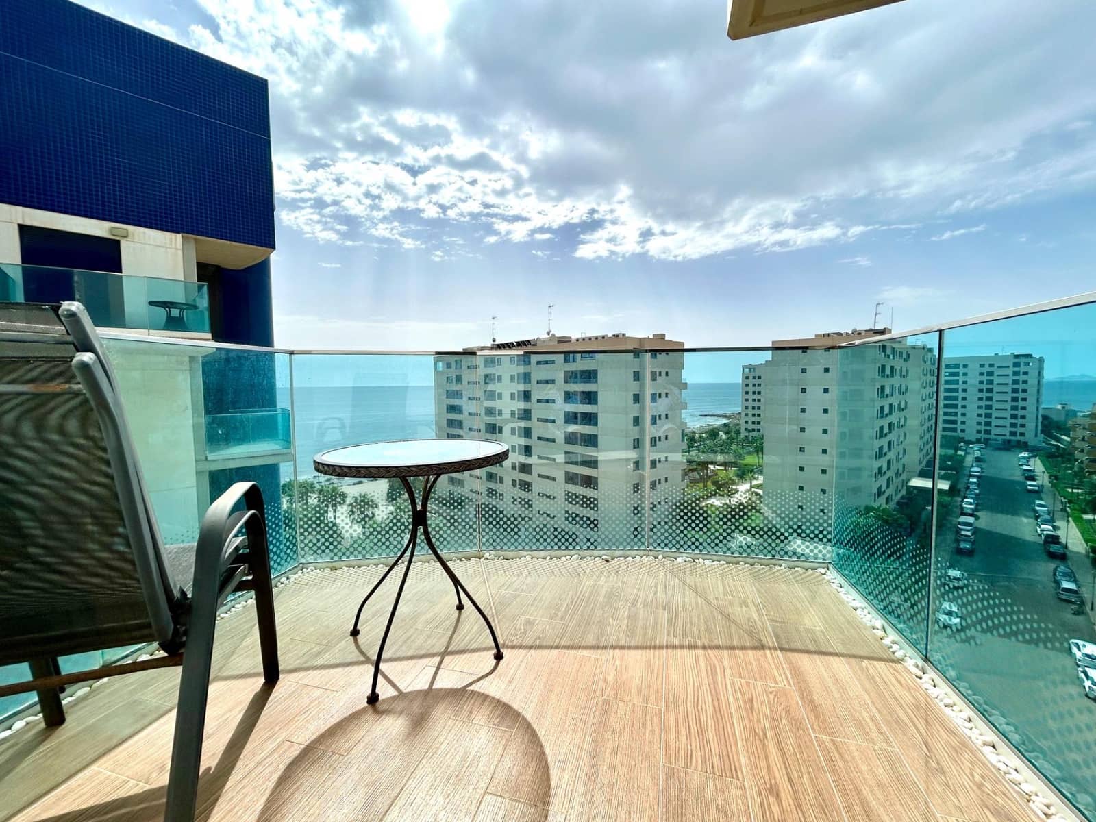 Apartamento de 3 habitaciones en Punta Prima en venta con piscina - 580.000 € (Ref: 10086700)