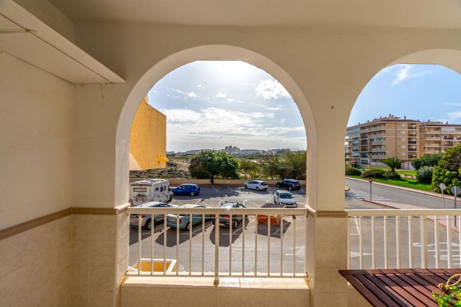 Apartamento de 2 habitaciones en La Mata en venta - 215.000 € (Ref: 10086701)