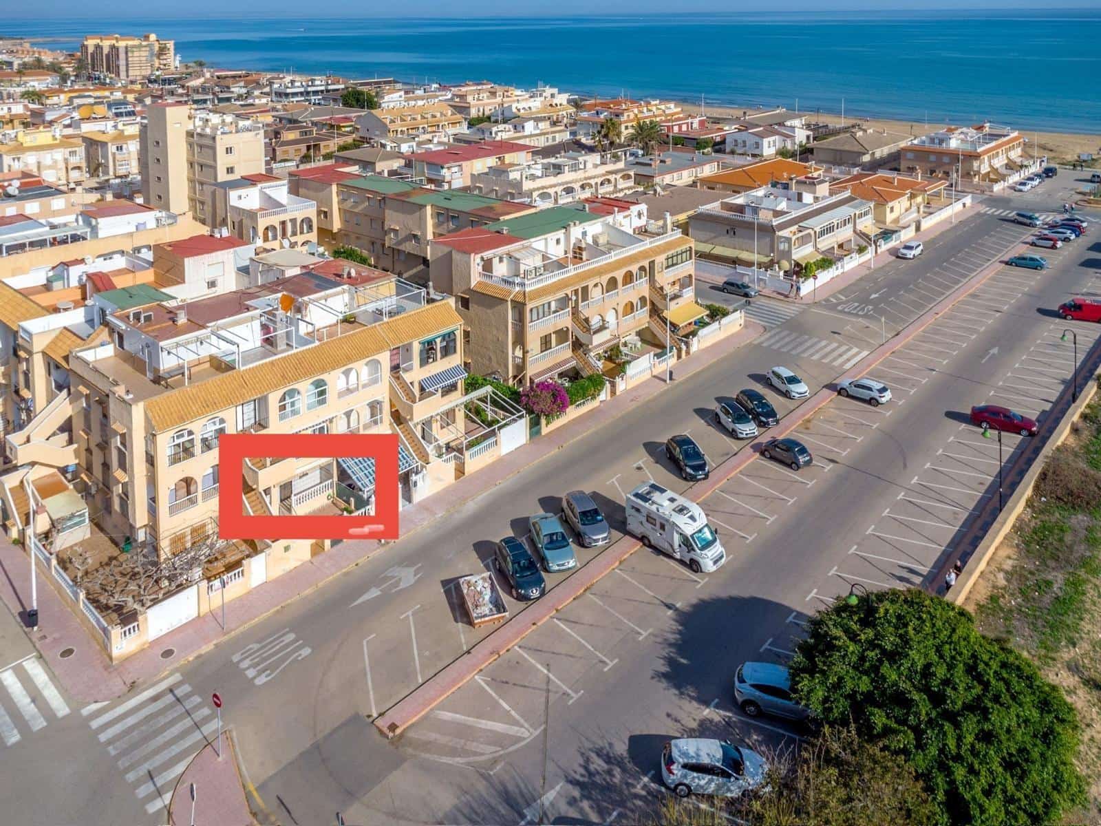 Apartamento de 2 habitaciones en La Mata en venta - 215.000 € (Ref: 10086701)