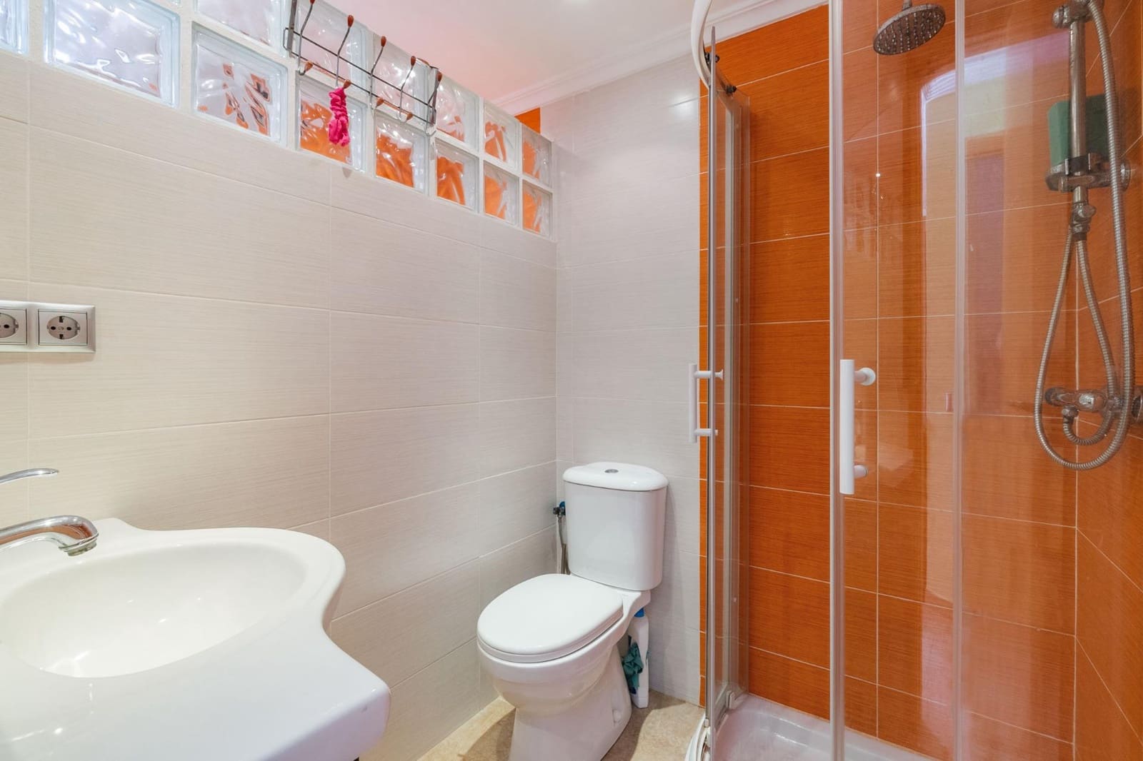 Apartamento de 2 habitaciones en La Mata en venta - 215.000 € (Ref: 10086701)