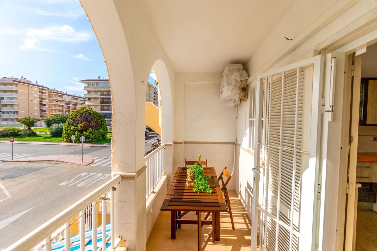 Apartamento de 2 habitaciones en La Mata en venta - 215.000 € (Ref: 10086701)