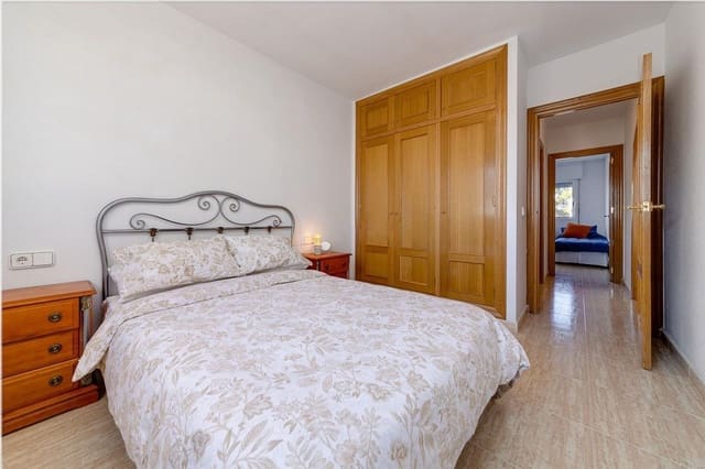 Apartamento de 2 habitaciones en Dehesa de Campoamor, Orihuela en venta con piscina - 279.990 € (Ref: 10086703)