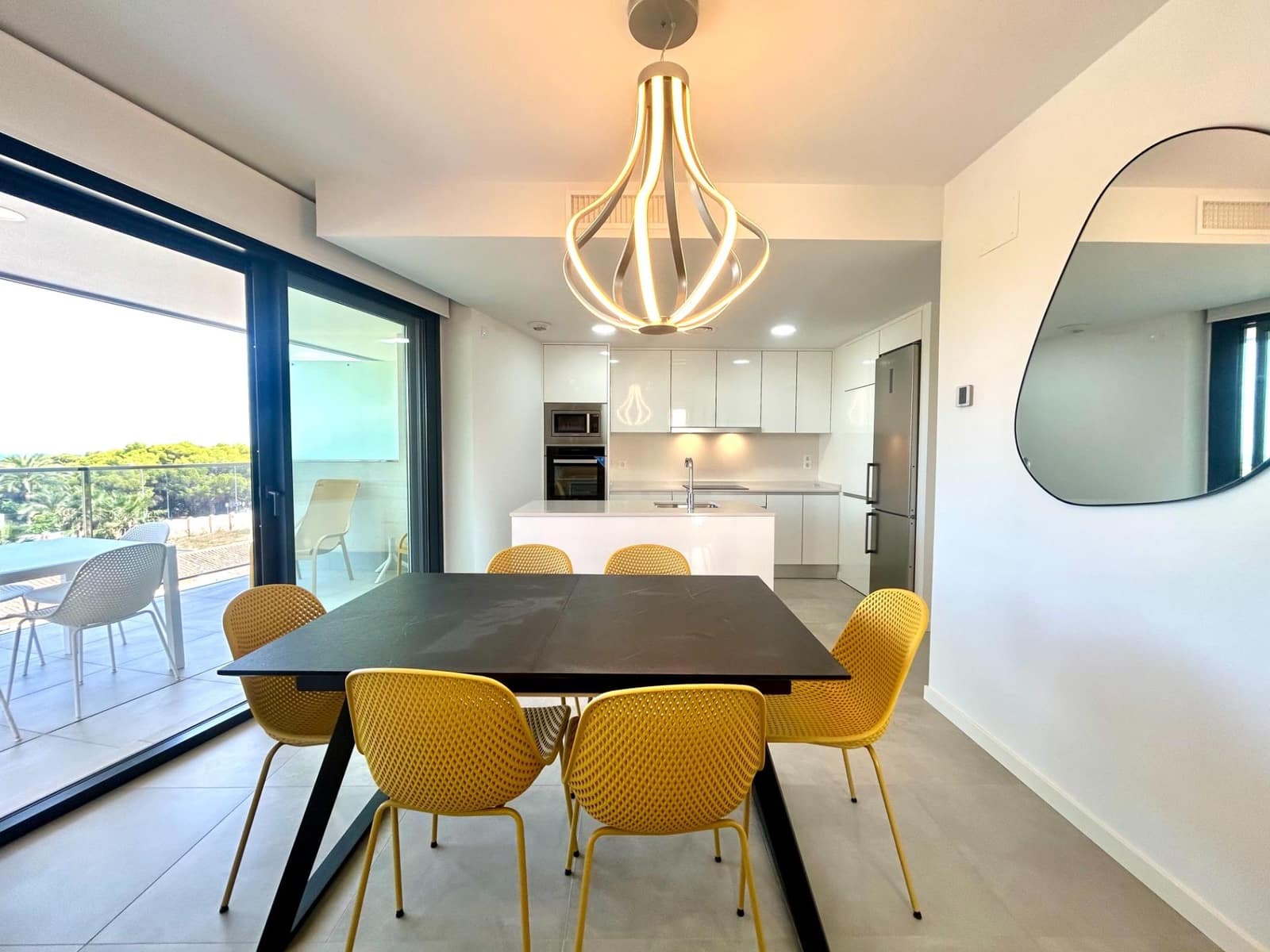 3 Zimmer Apartment zu verkaufen in Dehesa de Campoamor mit Pool Garage - 410.000 € (Ref: 10086705)