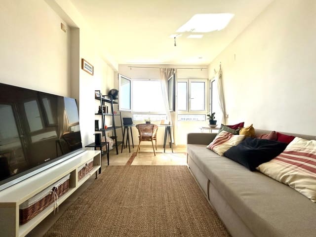 Apartamento de 2 habitaciones en Dehesa de Campoamor, Orihuela en venta con piscina - 179.000 € (Ref: 10086707)