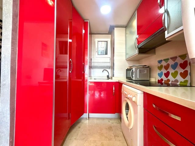 Apartamento de 2 habitaciones en Dehesa de Campoamor, Orihuela en venta con piscina - 179.000 € (Ref: 10086707)
