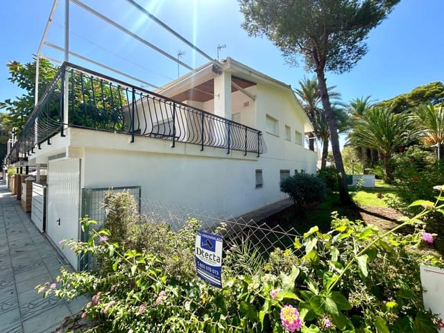 4 sovrum Bungalow till salu i Dehesa de Campoamor, Orihuela med garage - 545 000 € (Ref: 10086708)