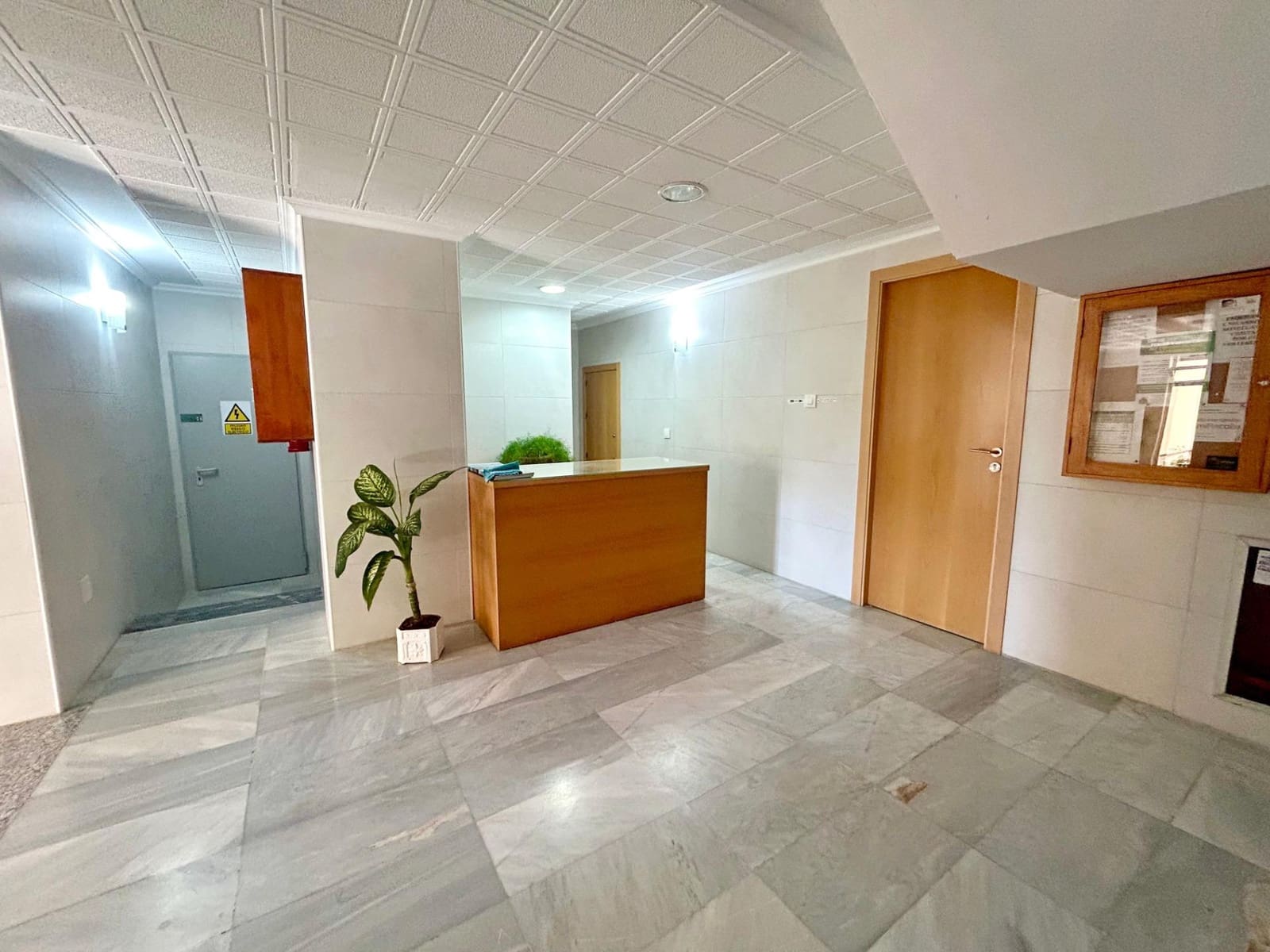 Apartamento de 3 habitaciones en Dehesa de Campoamor en venta - 275.000 € (Ref: 10086709)