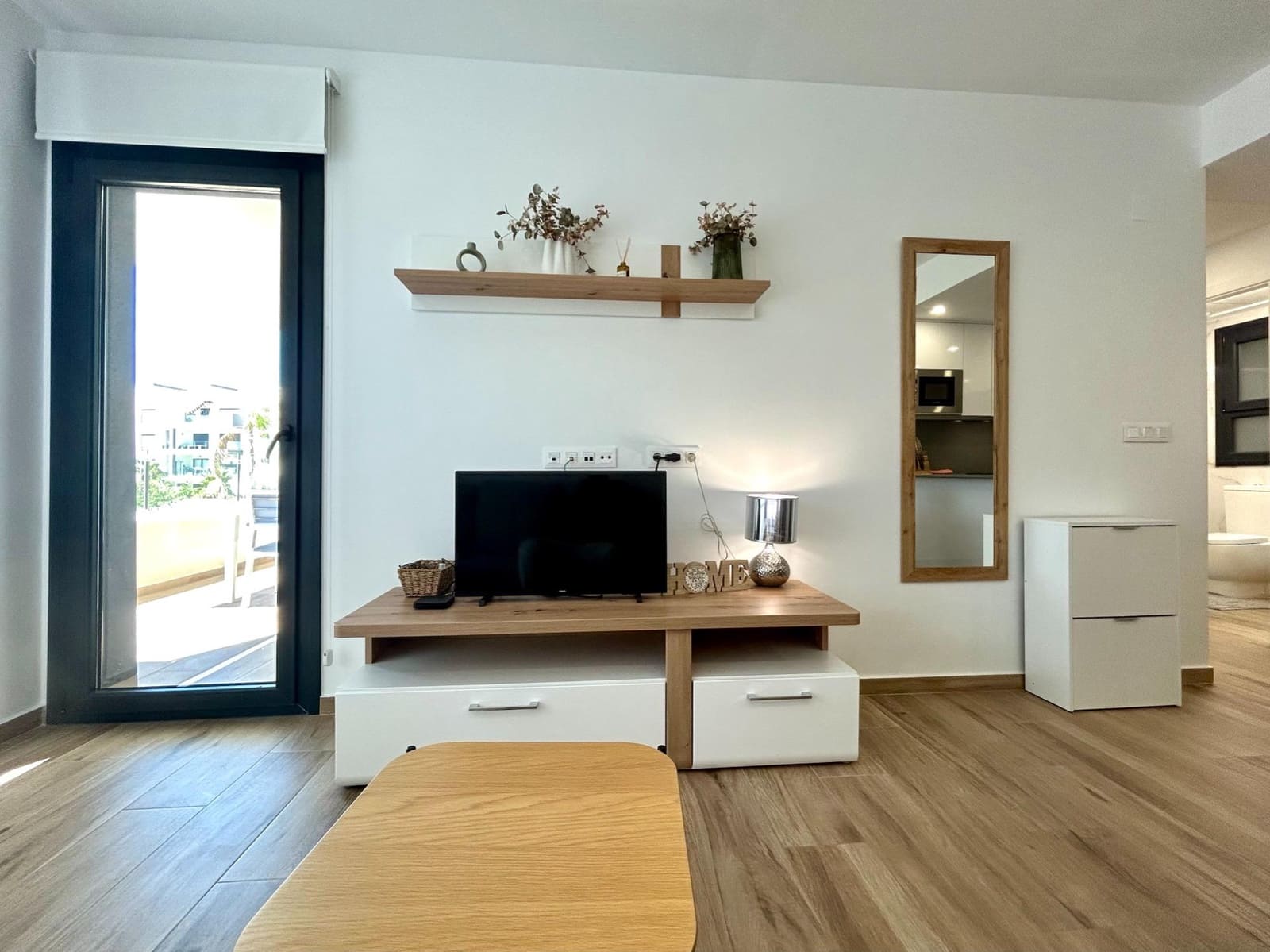 Apartamento de 2 habitaciones en Villamartin en venta con piscina - 299.000 € (Ref: 10086710)