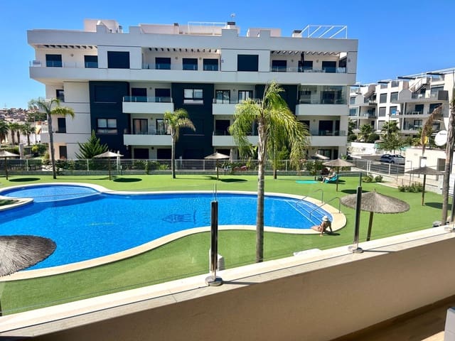 Apartamento de 2 habitaciones en Villamartin, Orihuela en venta con piscina - 299.000 € (Ref: 10086710)