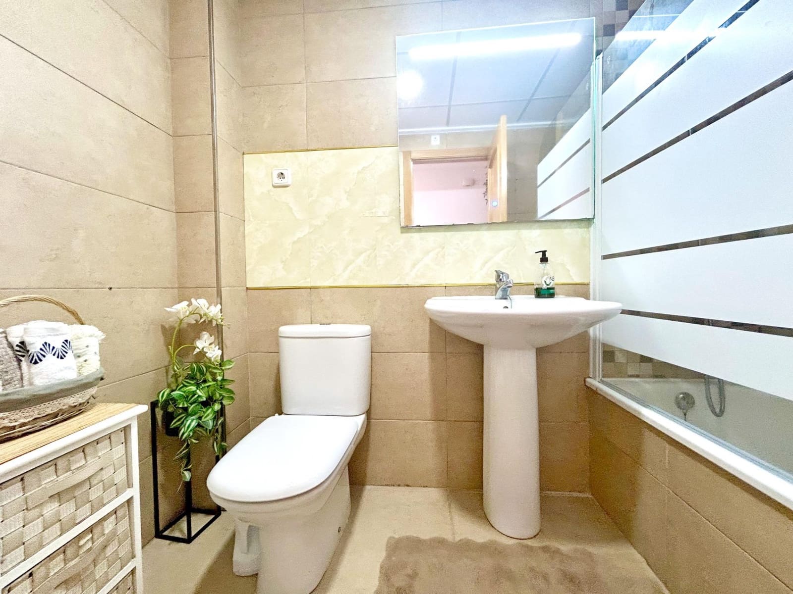 Apartamento de 2 habitaciones en Dehesa de Campoamor en venta con piscina - 185.000 € (Ref: 10086711)
