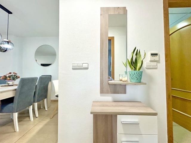 2 Zimmer Apartment zu verkaufen in Dehesa de Campoamor, Orihuela mit Pool - 185.000 € (Ref: 10086711)