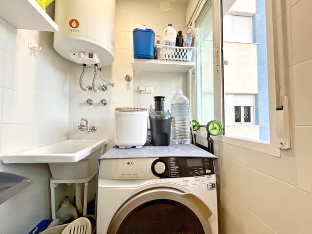 2 Zimmer Apartment zu verkaufen in Dehesa de Campoamor, Orihuela mit Pool - 185.000 € (Ref: 10086711)