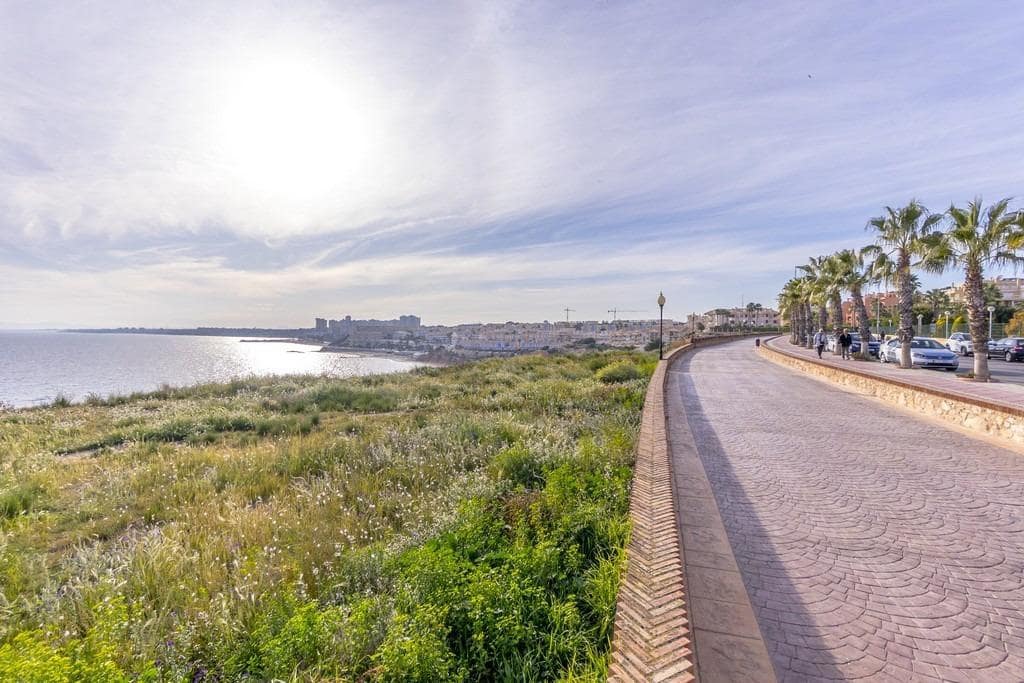 2 soveværelse Lejlighed til salg i Campoamor med swimmingpool - € 295.000 (Ref: 10100454)