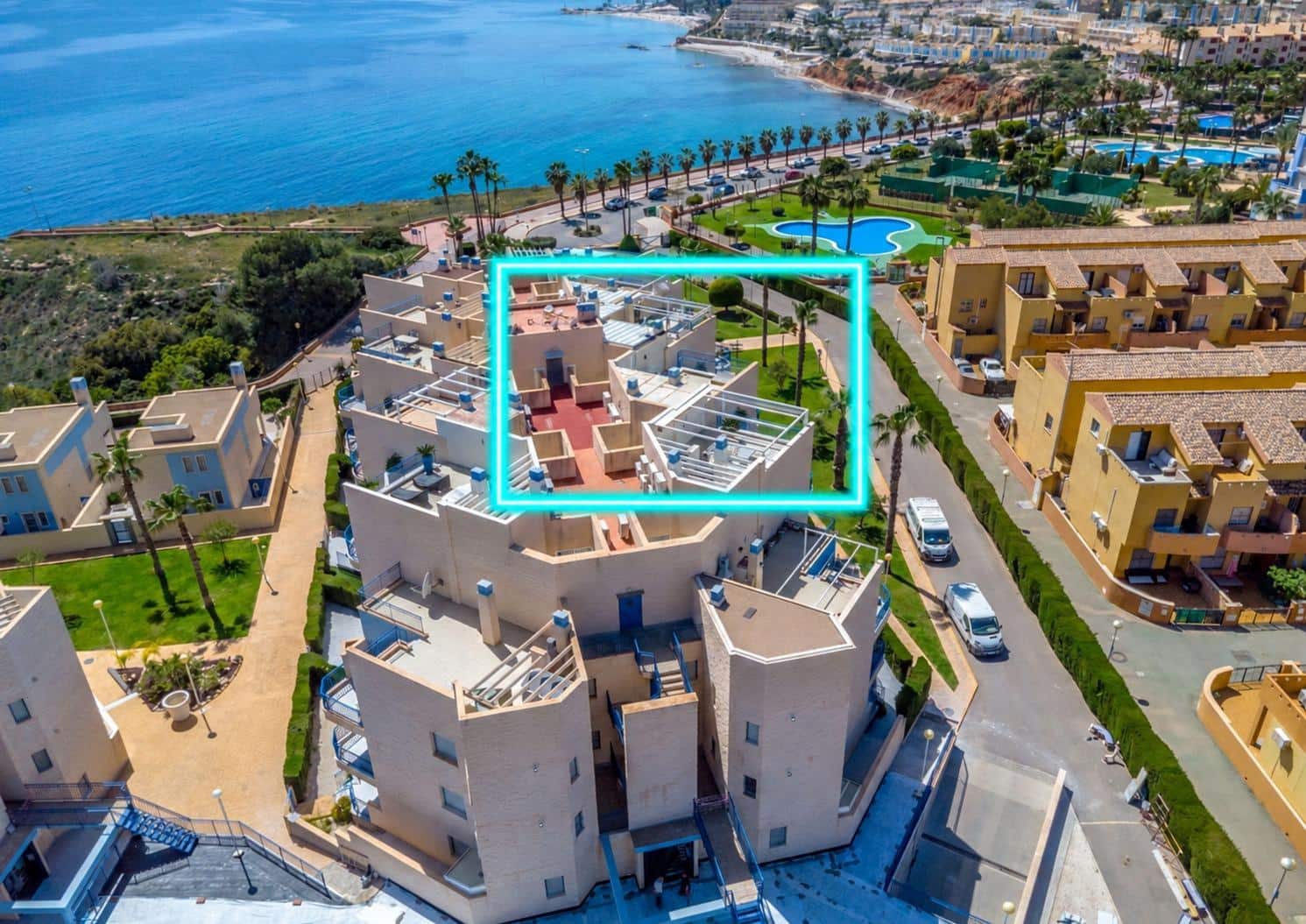 2 soveværelse Lejlighed til salg i Campoamor med swimmingpool - € 295.000 (Ref: 10100454)
